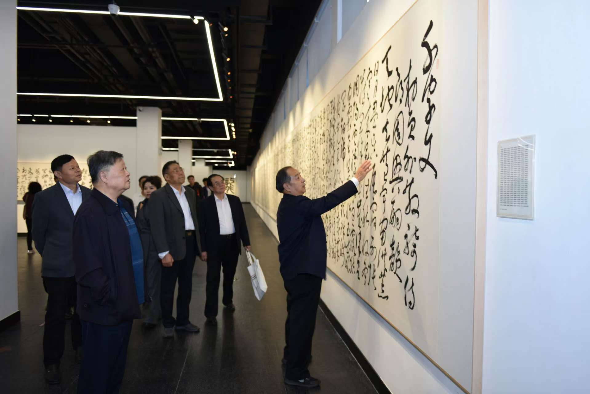 1730624836134564.jpg 1730624836134564.jpg