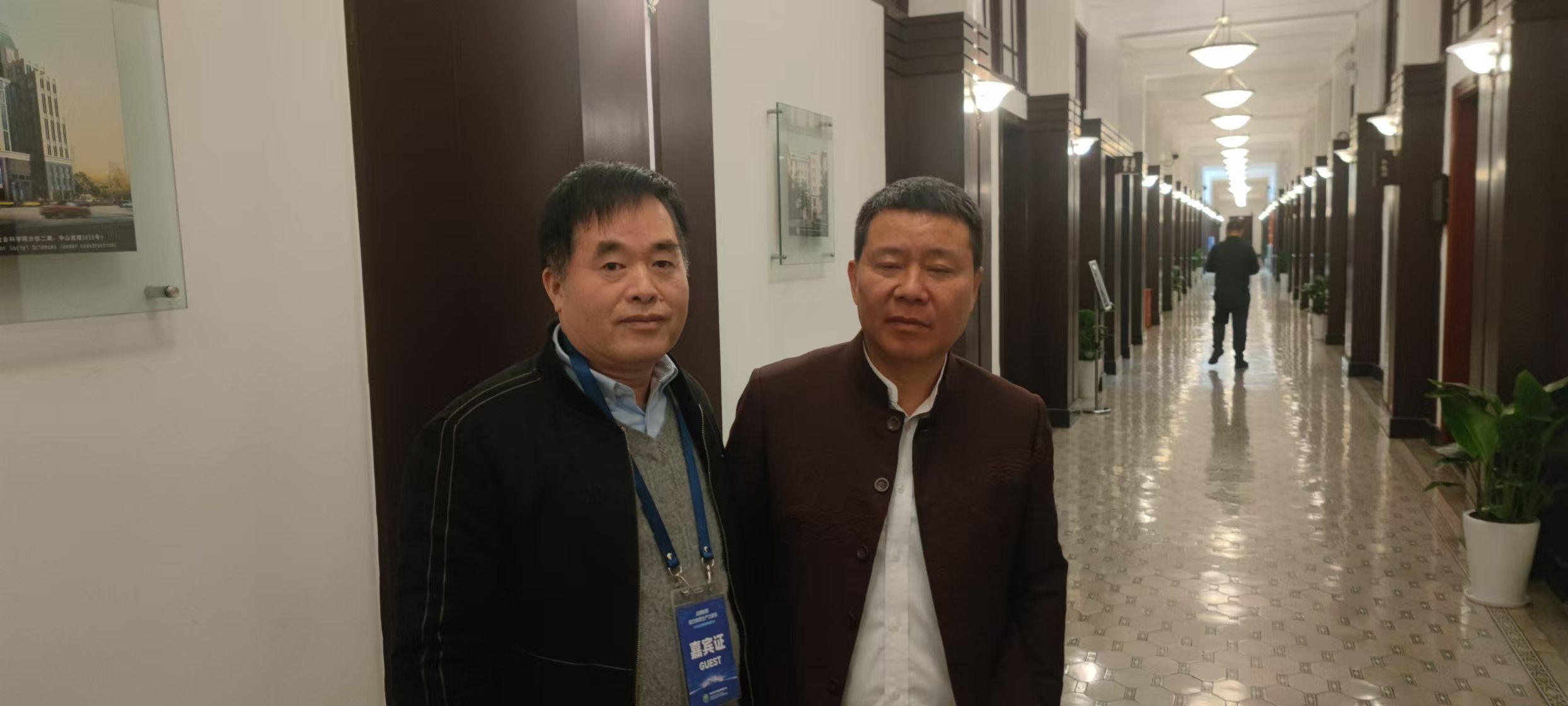 1733144590121078.jpg 1733144590121078.jpg