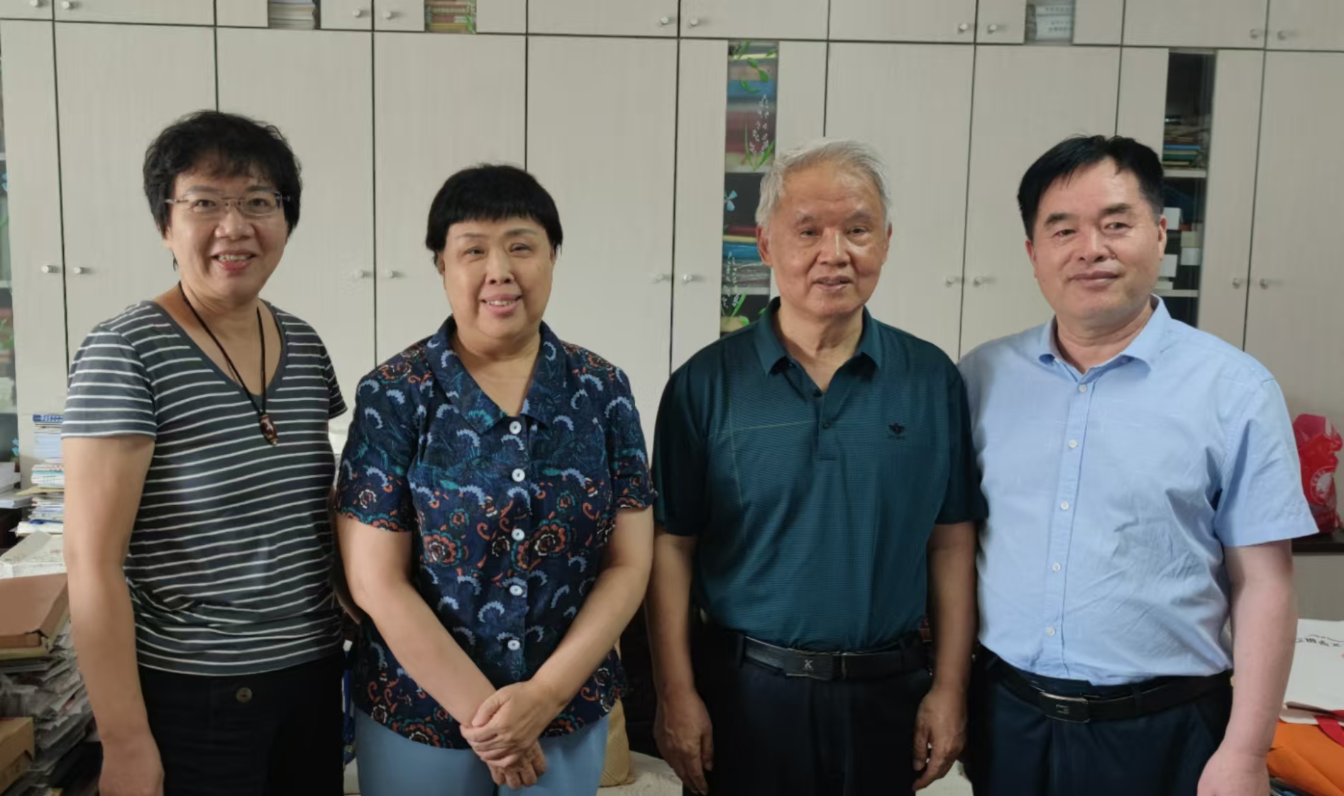 1734691381657955.jpg 1734691381657955.jpg