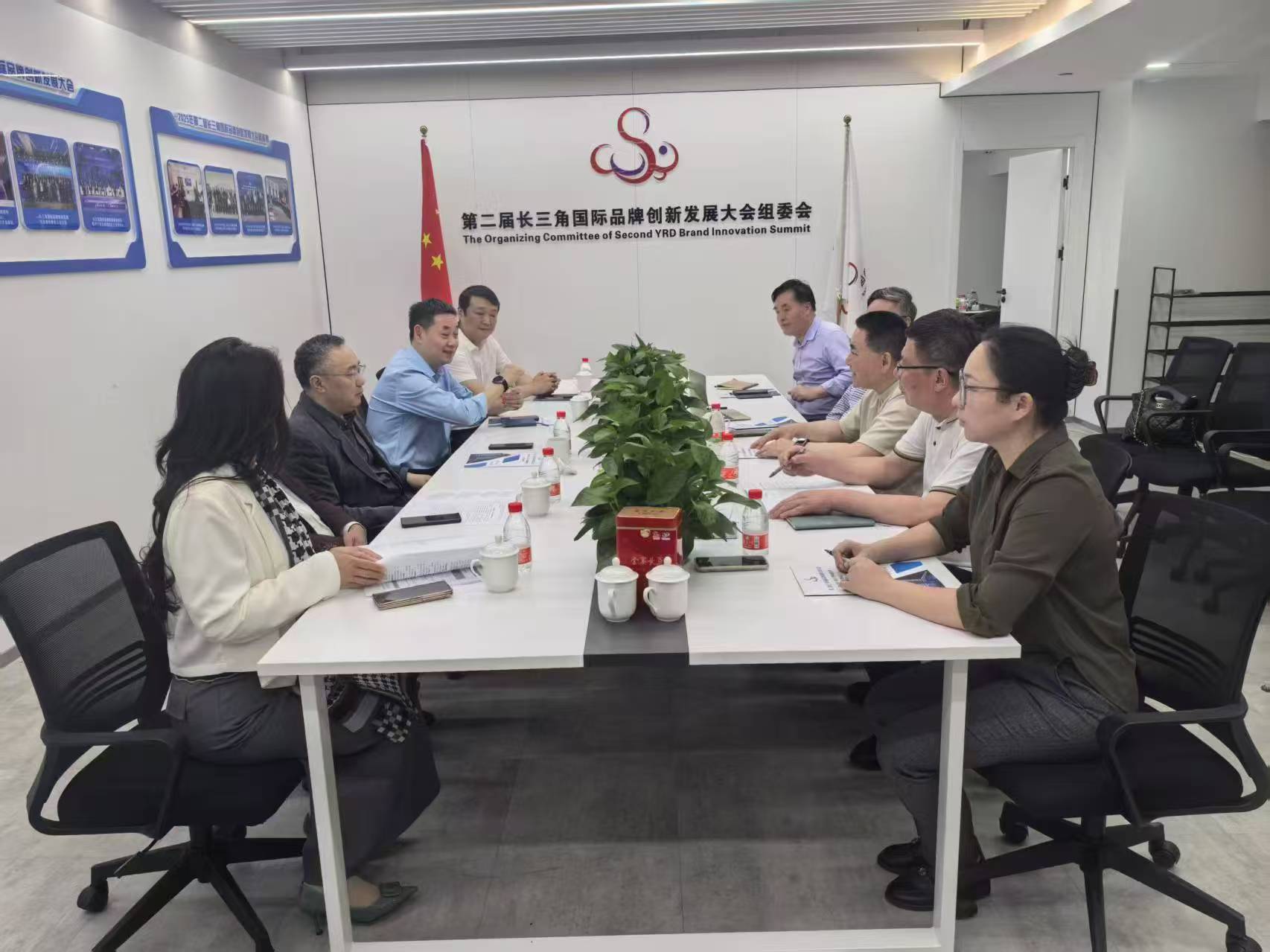 1749370827115118.jpg 1749370827115118.jpg