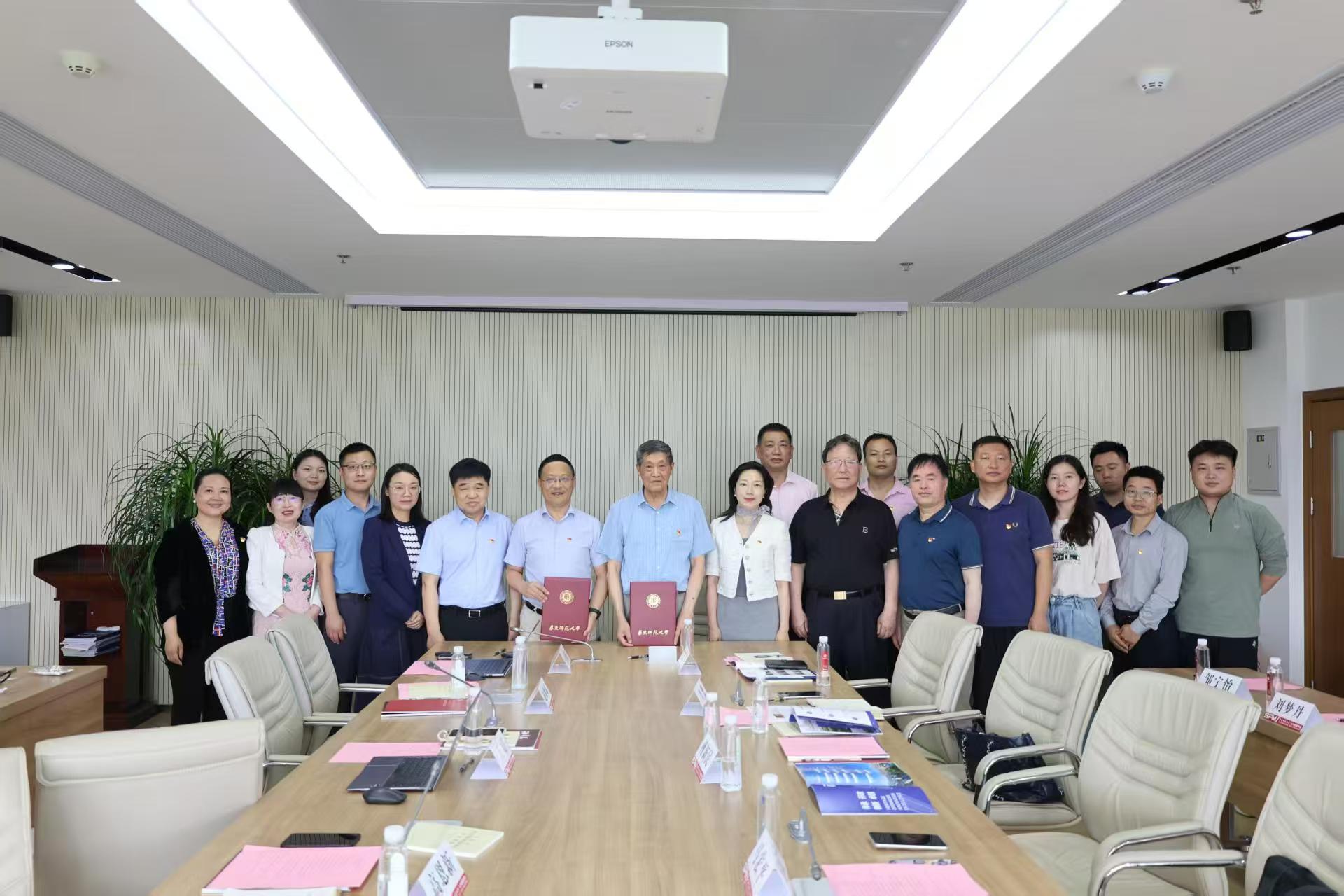 1750142624116426.jpg 1750142624116426.jpg