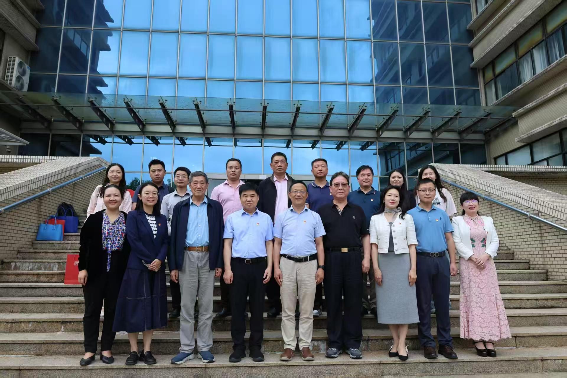 1750142815115949.jpg 1750142815115949.jpg