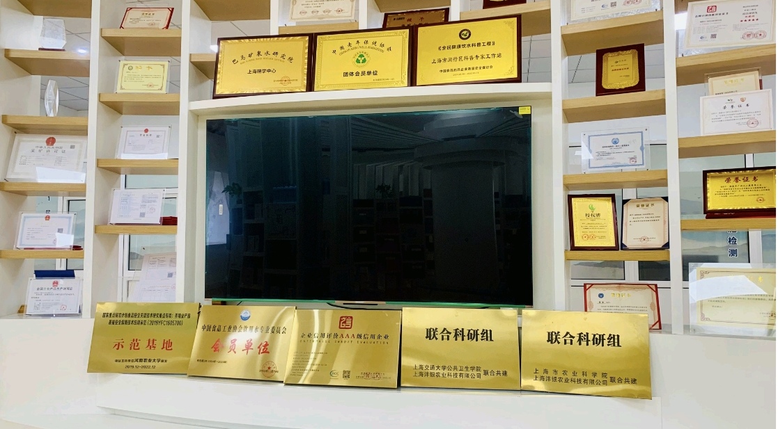 1763044889104416.jpg 1763044889104416.jpg